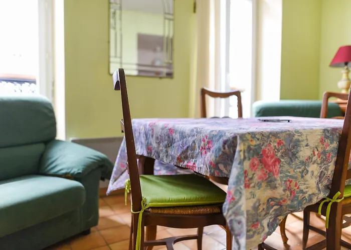 Apartment T2 Centre Girons *